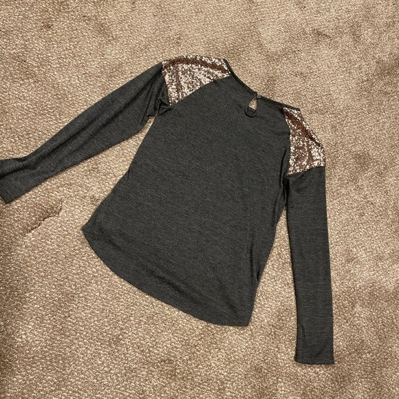 Epic threads girls Large long sleeve top - Picture 3 of 8